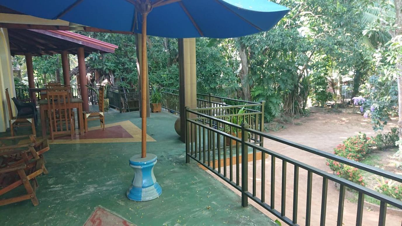 Leopard City Hostel Yala Tissamaharama Bagian luar foto