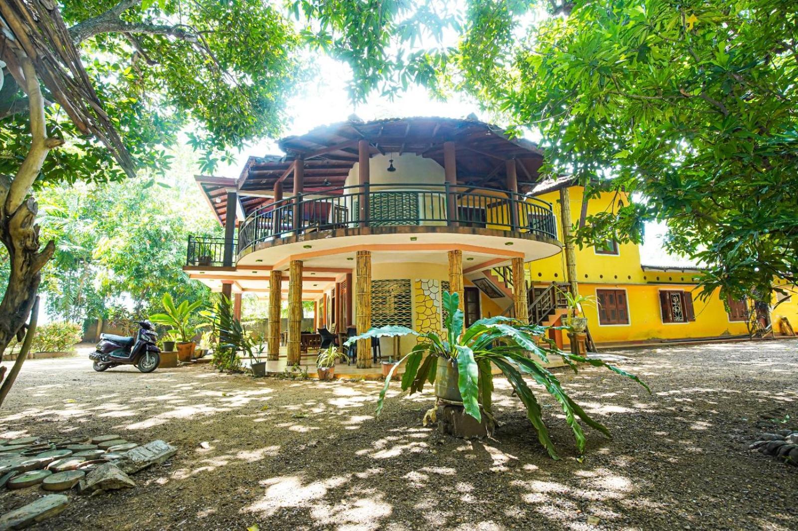 Leopard City Hostel Yala Tissamaharama Bagian luar foto